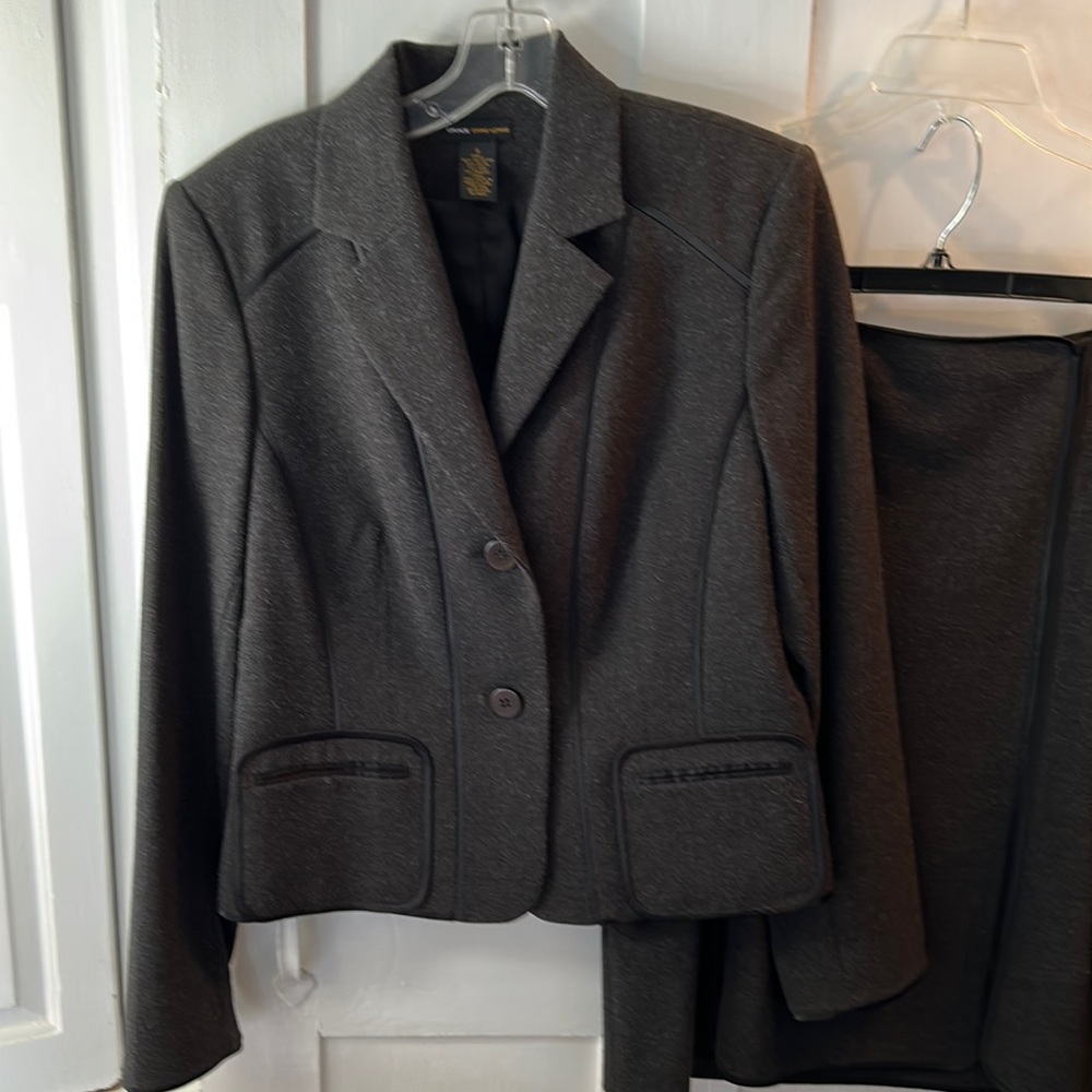 Grace Dane Lewis Charcoal Gray Skirt Suit